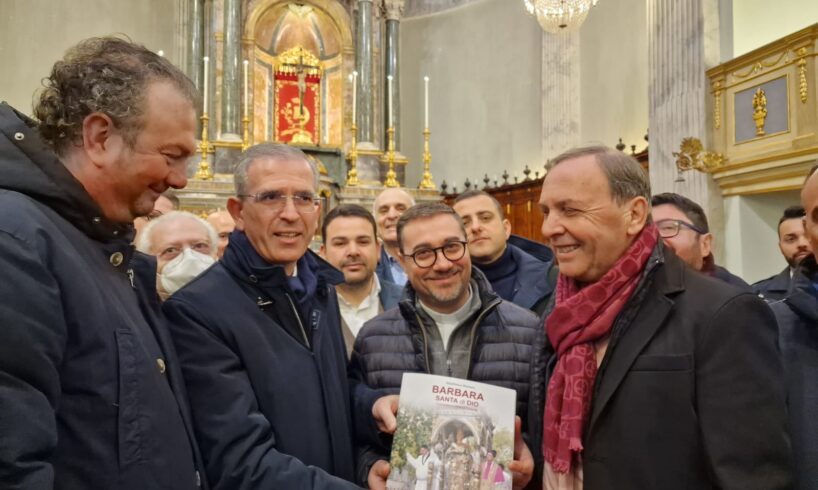 Paternò, Falcone visita la chiesa di Santa Barbara: “Progetto di 1,2 mln per la sua messa in sicurezza”