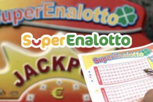 Una vincita definibile ‘democratica’ quella realizzata al SuperEnalotto centrando il 6 che ha fruttato un Jackpot da 371 milioni di euro: 90 vincitori, ciascuno con una scheda costata 5 euro, presa tramite bacheca dei sistemi e mettendosi in tasca circa 4 milioni a testa.