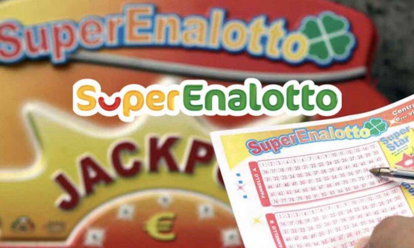 Una vincita definibile ‘democratica’ quella realizzata al SuperEnalotto centrando il 6 che ha fruttato un Jackpot da 371 milioni di euro: 90 vincitori, ciascuno con una scheda costata 5 euro, presa tramite bacheca dei sistemi e mettendosi in tasca circa 4 milioni a testa.