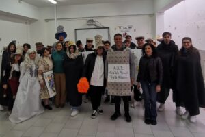 Paternò, Alice nell’Isola delle Meraviglie: a Carnevale gli studenti dell’Ipsasr fanno sfilare le bellezze della Sicilia