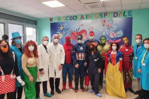 Catania, in pediatria al ‘Garibaldi Nesima’ arrivano i Supereroi: gioia e sorrisi per i piccoli pazienti