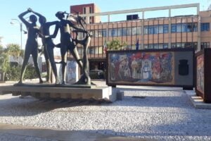 Paternò, senz’acqua la Fontana di Piazza della Regione: da una settimana