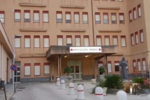 Caltanissetta, nell’ospedale di Mussomeli in servizio chirurga argentina: era rimasto solo il primario