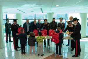 Catania, gadget dell’Arma ai piccoli degenti di Oncoematologia pediatrica del Policlinico