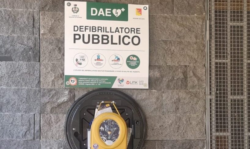 Gravina di Catania, Comune installa 5 defibrillatori nel territorio: è uno dei progetti del bilancio partecipato