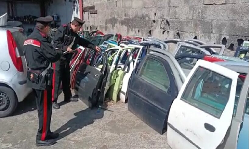 Catania, il grande business dei pezzi di ricambio rubati: a San Leone un ‘bazar’ di 1200 mq