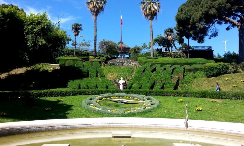 Catania, agenzia di spettacoli dona 800 piante al Giardino Bellini: “Il verde migliora la qualità di vita”