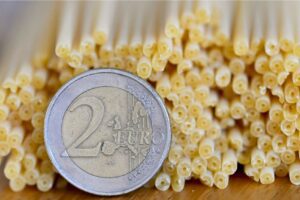 Consumatori, ‘scotta’ il prezzo della pasta (+17,5%): convocata la Commissione di allerta