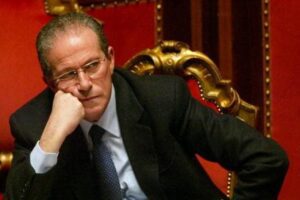 La Loggia ricorda Berlusconi: “Grande innovatore ma accanto a lui persone non all’altezza. Ora temo la diaspora in Forza Italia”