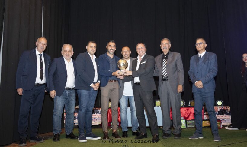 Paternò, assegnati gli “Award of Football Stars": a Desiderio Garufo il pallone d'oro siciliano