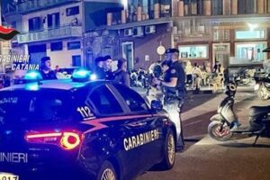 Gravina di Catania, pusher 20enne con divieto di dimora si ‘trasferisce’ a Tremestieri Etneo ma viene beccato lo stesso