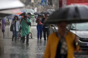 Meteo, in arrivo il ciclone ‘Oscar’: da mercoledì rischio grandinate e nubifragi anche in Sicilia