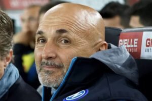 Napoli, Spalletti in lacrime dà l’addio al ‘Maradona’: “Difficile staccarsi da tutto questo”