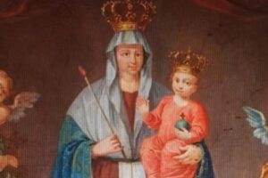 Il quadro rubato della ‘Madonna con il bambino’ torna all’oratorio di Campertogno (VC): comprato da un ignaro acquirente di Caltagirone