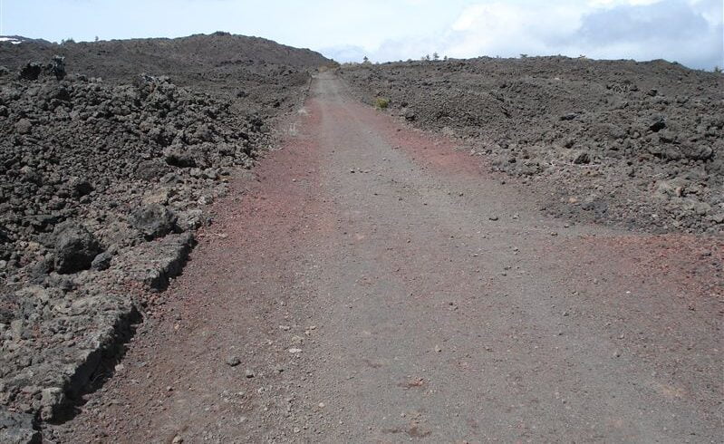 Etna, donna soccorsa lungo la Pista Altomontana: infortunata in un’ escursione notturna (