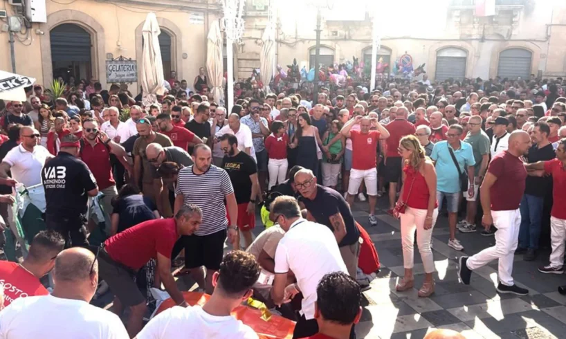 Tragedia a Militello in Val di Catania: muore uomo di 65 anni durante la festa patronale