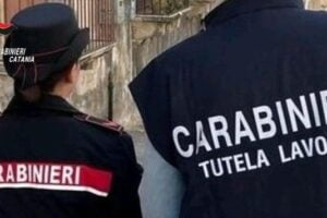 Ad Adrano e Biancavilla detenuti ai domiciliari lavoravano in nero in una carrozzeria e un bar-tabacchi