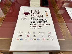 Biancavilla, torna l’Etna Wine Forum: degustazioni, contest e masterclass sul ‘nettare’ del Vulcano