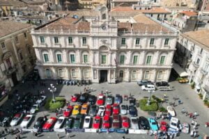 Auto d’epoca, al via il 24 il Raid dell’Etna: l’Isola ‘on the road’ e gran finale in Piazza Università a Catania