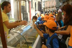 Bronte, riparte la Sagra del Pistacchio: è il giorno dedicato alle scuole