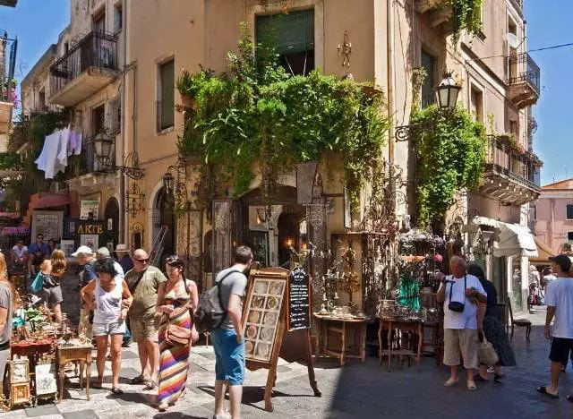 Turismo, in Sicilia oltre 13 milioni di presenze in 9 mesi: +5,8% rispetto al 2022