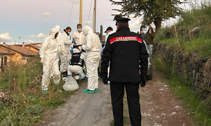 Randazzo, 87enne tenta di uccidere un uomo e poi si toglie la vita: l’agguato in casa del ferito