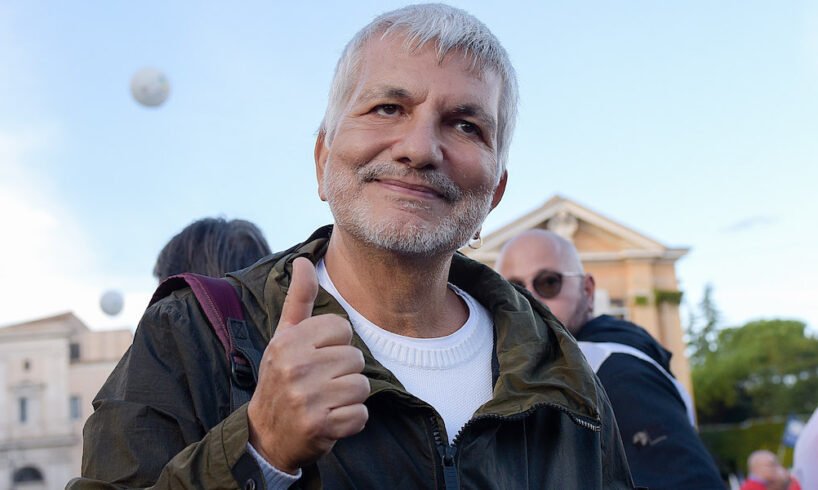 Nichi Vendola torna alla politica attiva: “La sinistra deve cambiare musica”