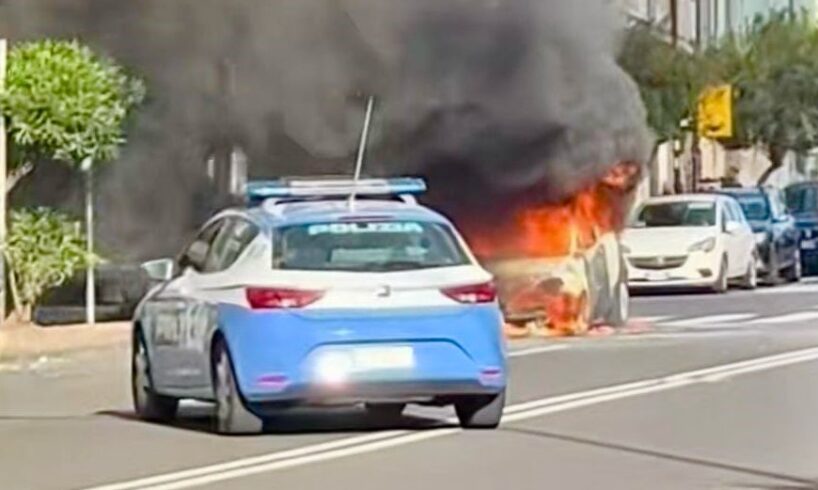 Catania, i poliziotti fanno i pompieri: intervento tempestivo in viale Vittorio Veneto evita tragiche conseguenze