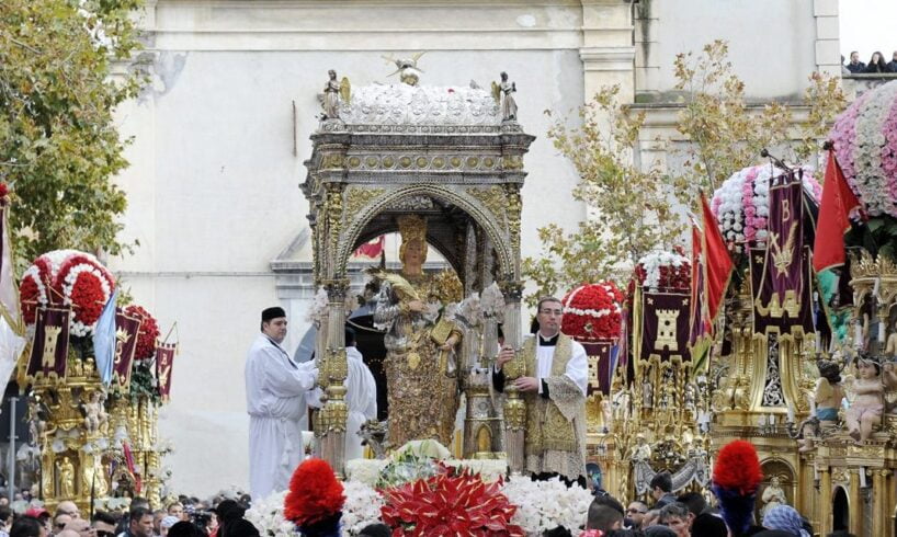 Paternò, i giorni di Santa Barbara: domani il cuore della festa con la celebrazione e l’omaggio floreale