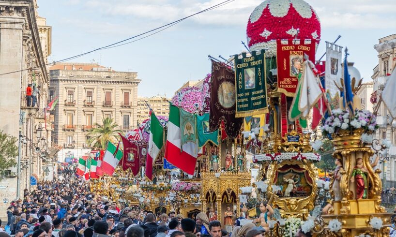 Catania, il monito dell’Arcivescovo: “Seguite S. Agata con sacco e rosario in mano e senza danzare”