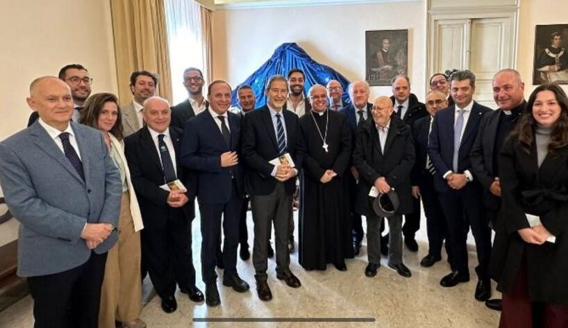 Catania, gli auguri dell’Arcivescovo Renna a politici e amministratori: “Coraggio!”