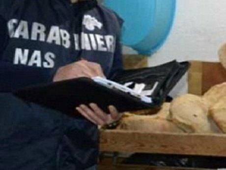 Catania, NAS sequestrano un panificio e oltre 6 quintali di prodotti da forno