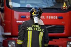 Paternò, guasto provoca fuga di gas tra via Monfalcone e via Pola: Vigili del fuoco transennano area