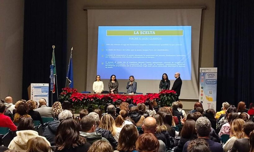 Catania, il 27 al ‘Cutelli-Salanitro’ nuovo ‘Open Day’ per l’orientamento scolastico: si presentano i corsi