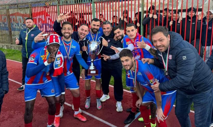 Calcio, il Paternò vince la Coppa Italia Eccellenza: tifosi in festa