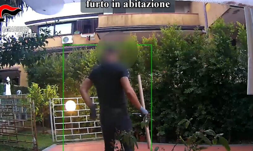 Catania, furti nelle abitazioni: operazione ‘Gioiello’ smantella organizzazione. Due gioiellieri tra i nove indagati (VIDEO)