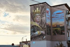 Paternò, murales di Santa Barbara firmato Ligama: sui muri tra via Scala Vecchia e via Balatelle