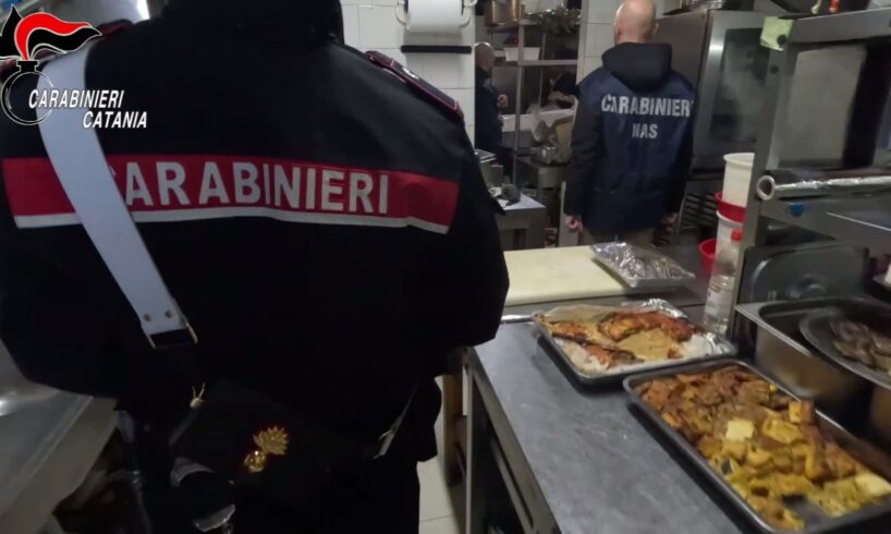 Linguaglossa, carenze igieniche nel ristorante: attività sospesa e titolare denunciato per frode in commercio (VIDEO)