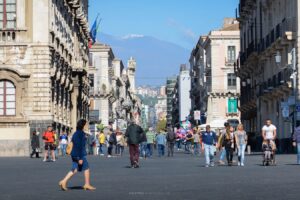 Catania in cima alla classifica delle città con il miglior clima: ma conta anche pochi giorni troppo umidi