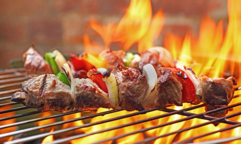 Belpasso, tre giovani ustionati dal barbecue durante il pranzo di Pasquetta