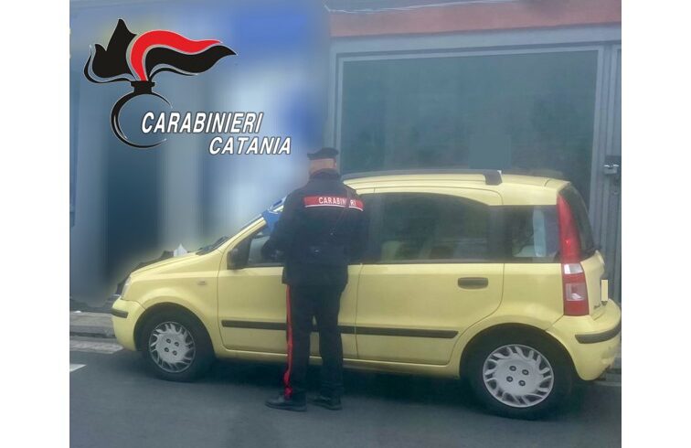 Mascalucia, tentano furto con spaccata in un centro di scommesse: fuggono a mani vuote all’arrivo dei Carabinieri