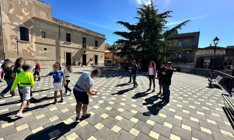 S. M. di Licodia, gli studenti del ‘Don Bosco’ a lezione di legalità e rugby: progetto promosso dalla Polizia di Stato