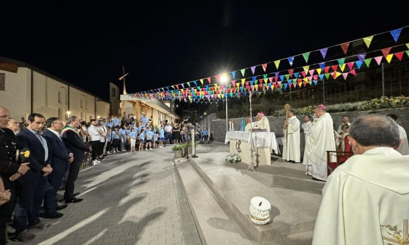 Paternò, inaugurato l’oratorio di Santa Maria della Scala: la benedizione dell’Arcivescovo Renna