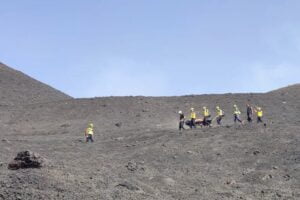 Etna, soccorso turista marchigiano dopo infortunio al ginocchio: sul versante nord