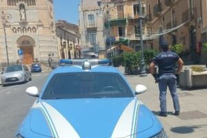 Adrano, controllati i pub del centro storico: sanzione di 2600 euro a uno di essi