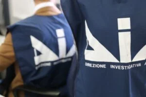 Mafia, 2 imprenditori vicini a Cosa nostra gestivano a Milano appalti pubblici con fondi Pnrr: arrestati