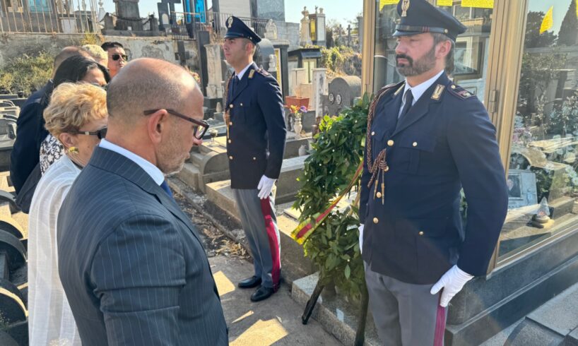 Catania, al cimitero monumentale il ricordo dei poliziotti Lizzio e Montana uccisi dalla mafia