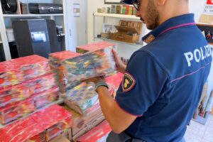 Catania, 300 kg di fuochi d’artificio spediti per posta da un’altra regione: sequestrati e poi distrutti