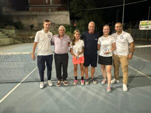 Tennis, la finale del torneo ‘Città di Bronte’ è una festa dello sport: in città boom di racchette grazie alla febbre Sinner