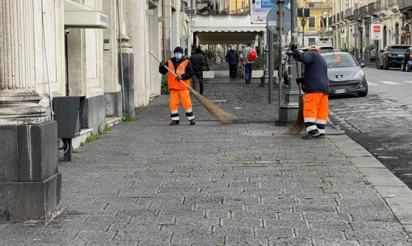 Catania, strategia comune per contrastare la cenere vulcanica: sindaco Trantino incontra i sindaci della provincia